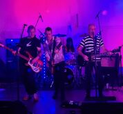 the vapors / The Wot Nots on Nov 23, 2024 [465-small]