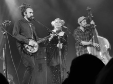 Kitchen Dwellers / Lindsay Lou / Fireside Collective / Travis Book and Andy Falco on Nov 23, 2024 [001-small]