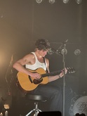 Shawn Mendes on Nov 25, 2024 [259-small]